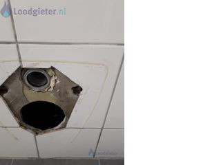 Loodgieter Hangtoilet Terughangen hangend toilet