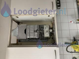 Loodgieter Installatie geiser Aansluiten geiser