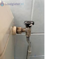 Loodgieter Lekkend hoekstopkraantje Hoekstopkraan