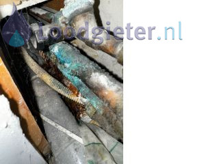 Loodgieter Alphen aan den Rijn CV leiding lekt en roest
