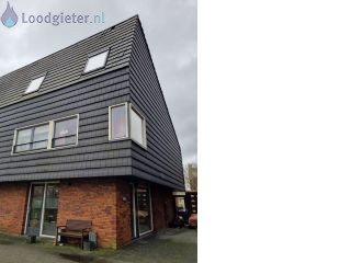 Loodgieter Dakreparatie Dakpan plaatsen,