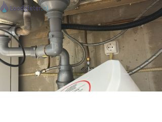 Loodgieter Close in boiler Lekkende hotto-boiler