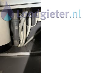 Loodgieter Waterleiding gesprongen Waterleiding gesprongen